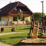 Vilka Relax Dovolenkový dom Podhajska